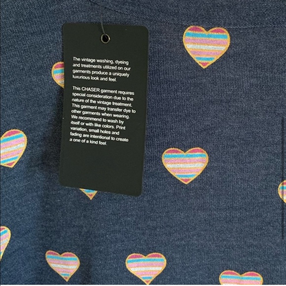NWT Chaser Heart Valentine’s Top Graphic Love Tee Blue Medium - Picture 5 of 7